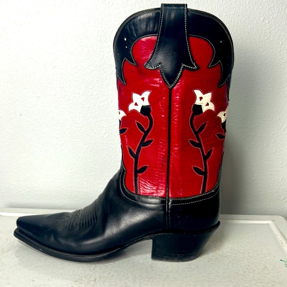Lucchese Shoes - Lucchese red black floral snip toe rockabilly cowboy cowgirl western boots 9B